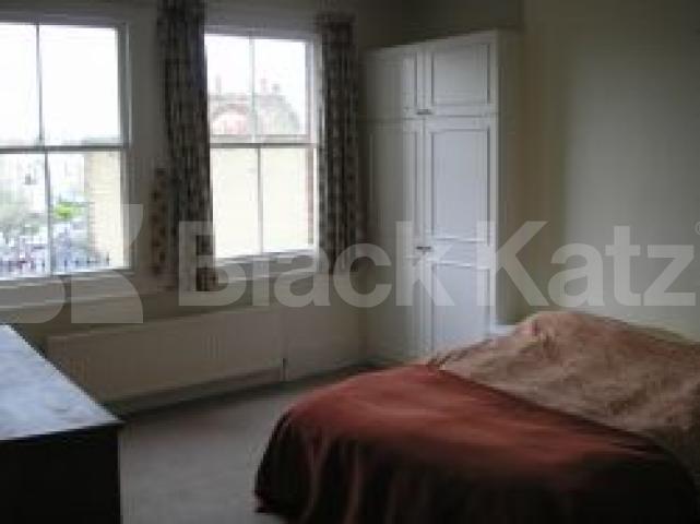 			2 Bedroom, 1 bath, 1 reception Flat			 Rochester Road, CAMDEN NW1